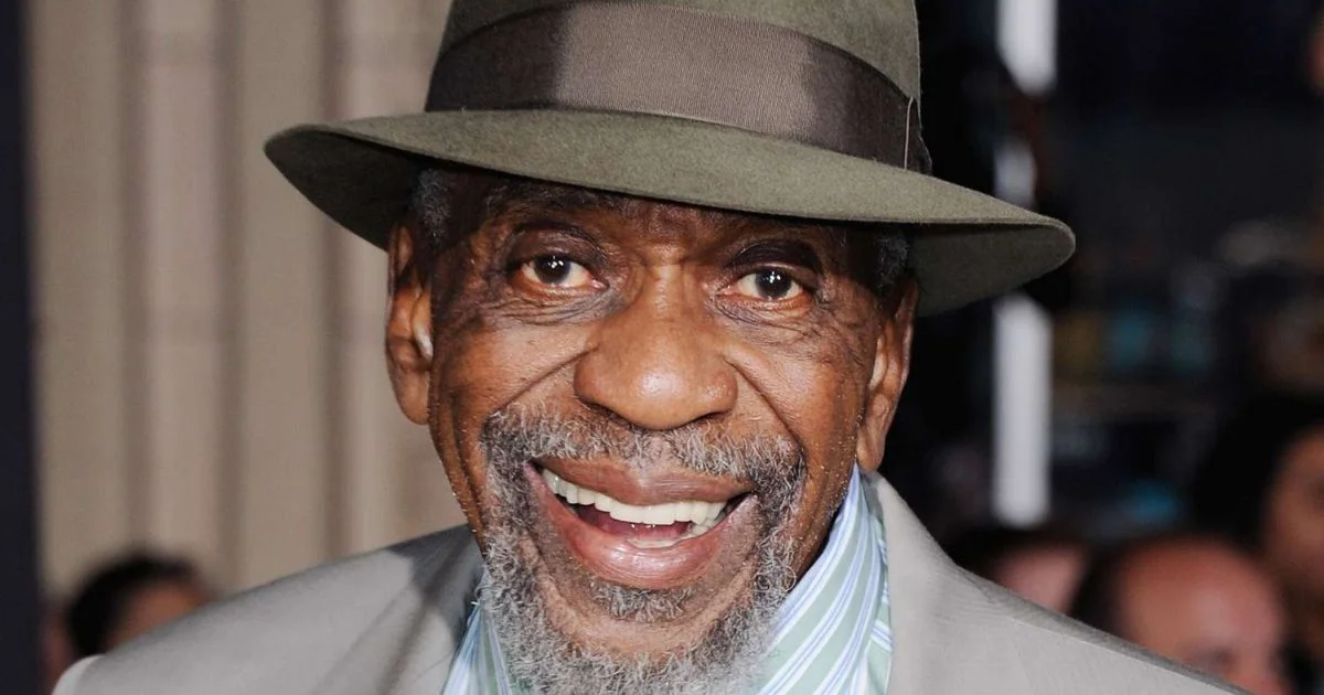 bill cobbs dies