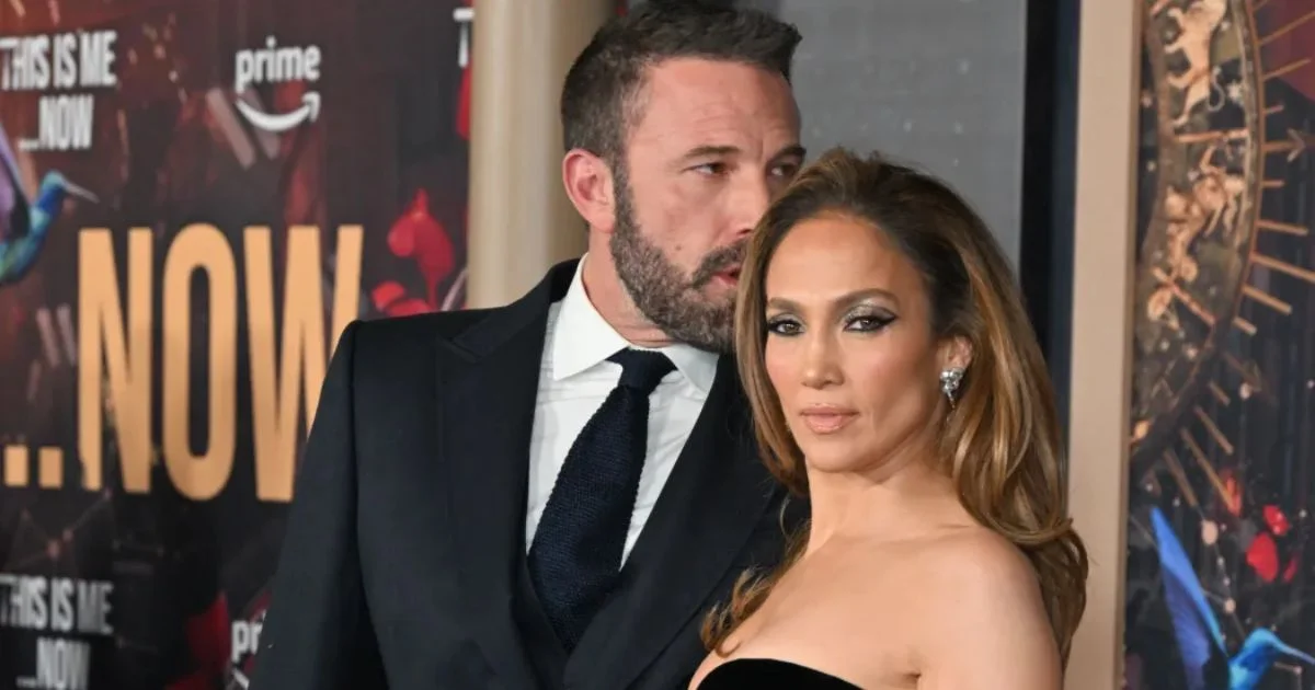 jennifer lopez files for divorce